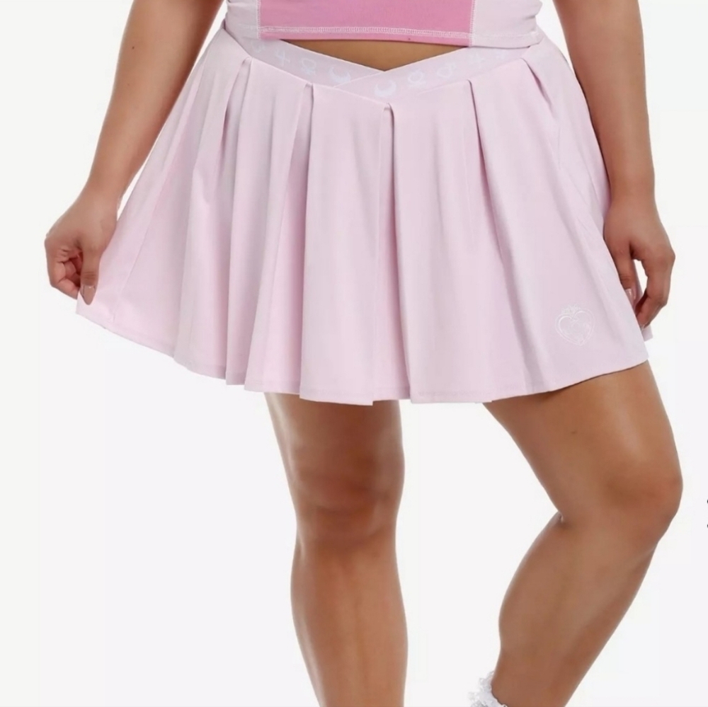 Hot Topic Pretty Guardian Sailor Moon V-Line Pleated Skort Skirt NWT Costume